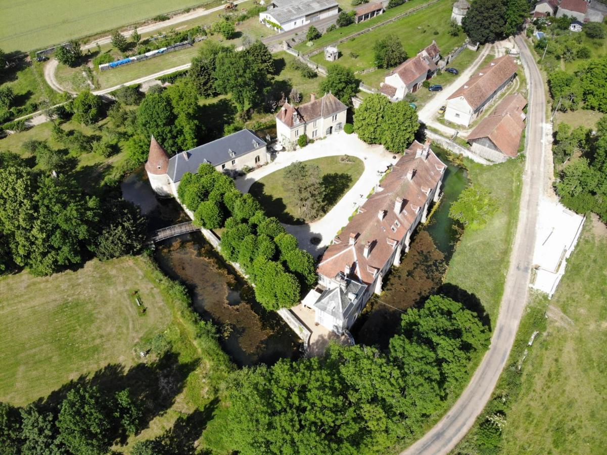 Chateau De Mauvilly Exterior foto